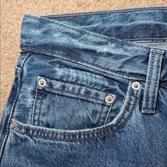 Levi’s Wellthread Baggy Dad Jeans - Picture 6 of 7